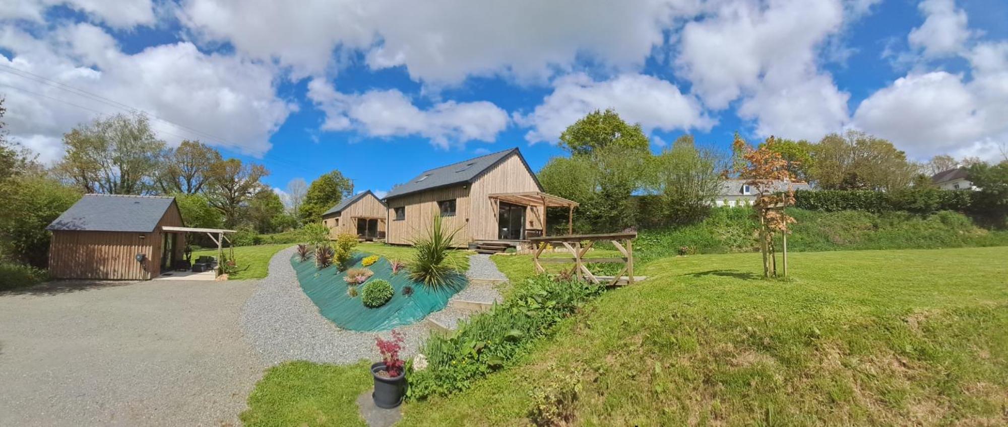 Chalets De Pont Cob Avec Spa Gouézec Extérieur photo