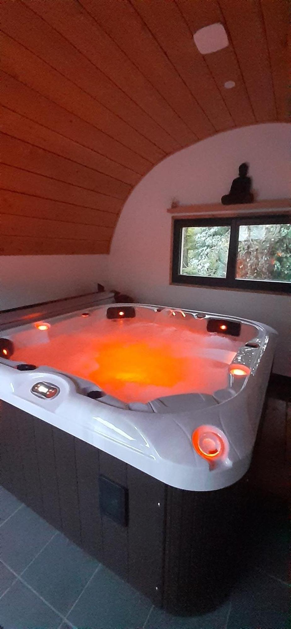 Chalets De Pont Cob Avec Spa Gouézec Extérieur photo