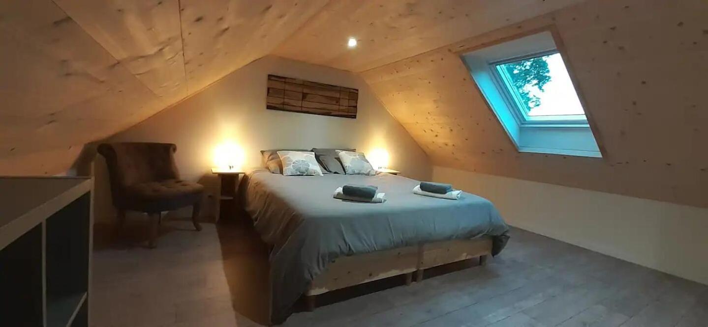 Chalets De Pont Cob Avec Spa Gouézec Extérieur photo